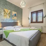Nave Apartman *