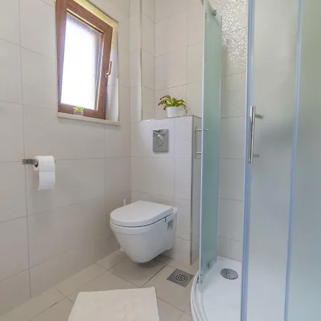 Apartament Nave